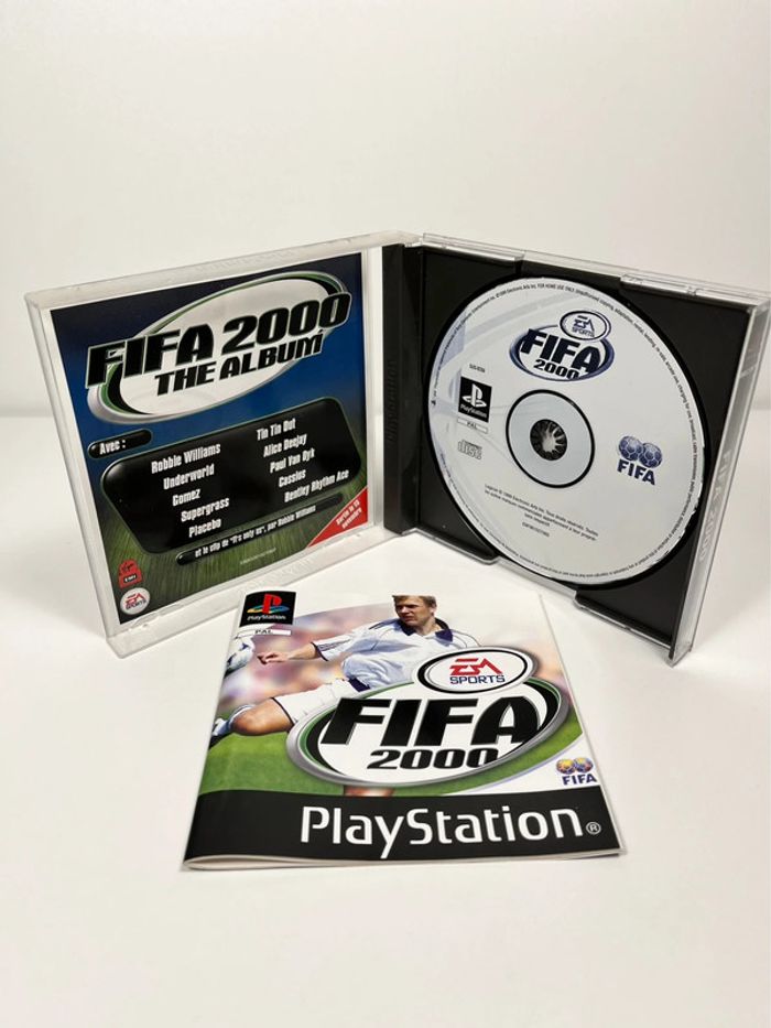 🇫🇷 Jeu Play-Station 1 : FIFA 2000 - Complet PAL . FR - photo numéro 8