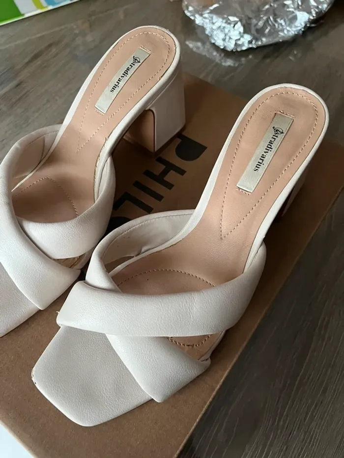 Mules à talons crème stradivarius - photo numéro 3