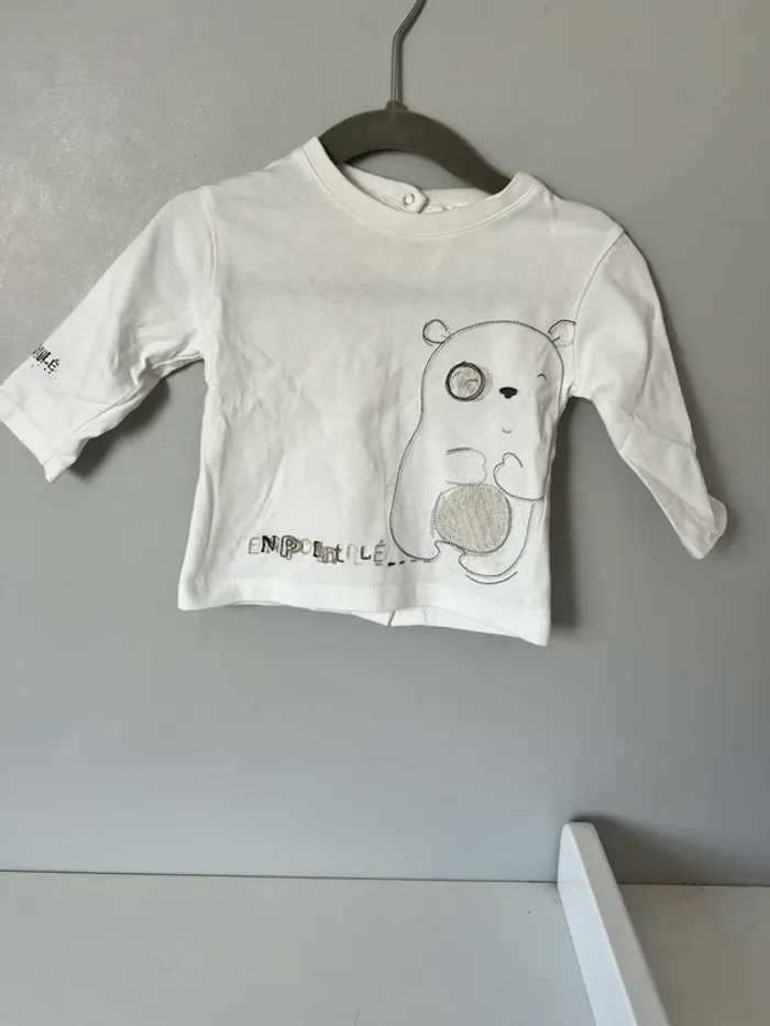 Tee shirt manches longues bébé 6 mois