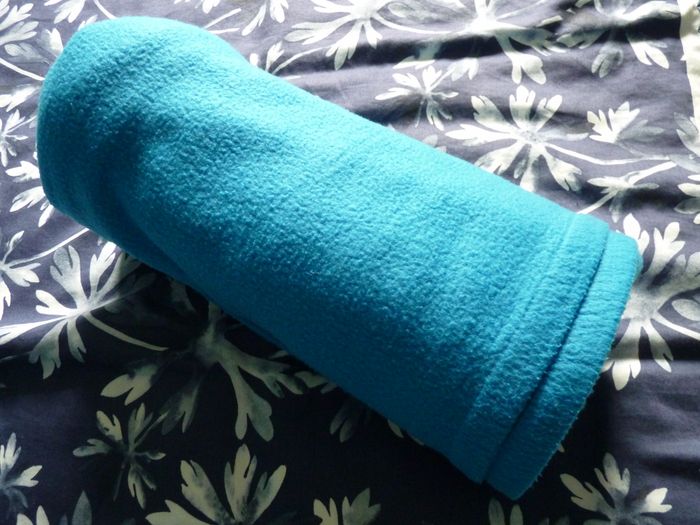 Couverture polaire Bebe Confort enfant plaid puericulture bleu TBE - photo numéro 2