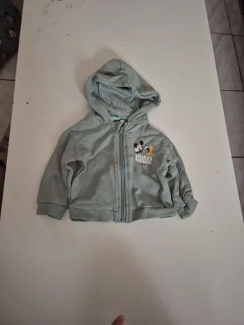 Gilet à capuche mickey 6 mois
