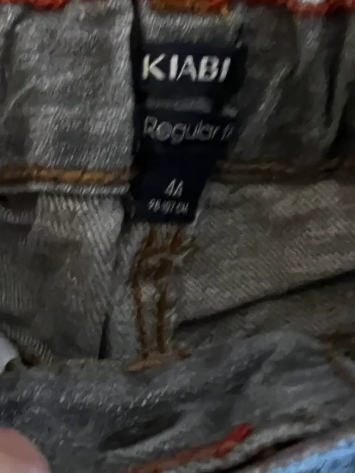 Jeans Kiabi taille 4 ans - photo numéro 3