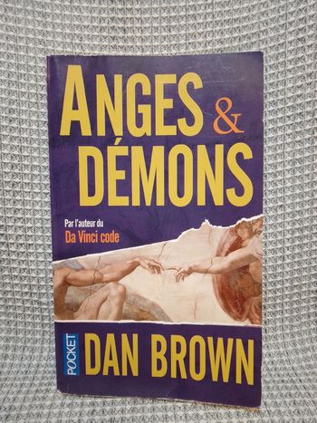 Anges et Démons - Dan Brown - Ed. Pocket