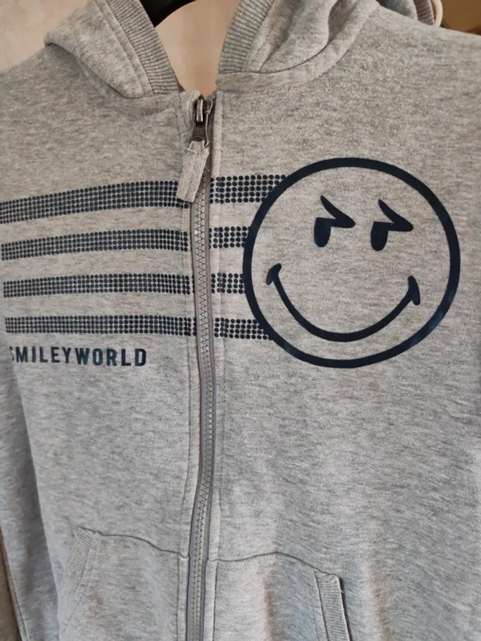 Sweat à capuche smiley - photo numéro 2