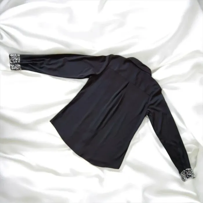 Chemise fluide noire col strass - photo numéro 2