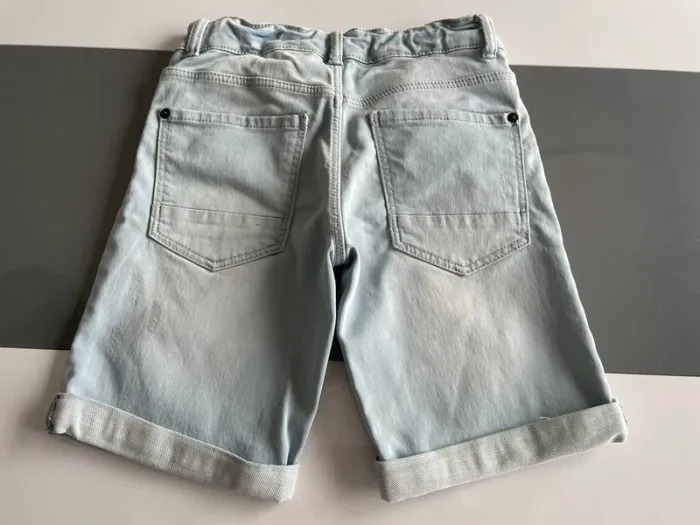 Short en jeans bleu clair - photo numéro 2