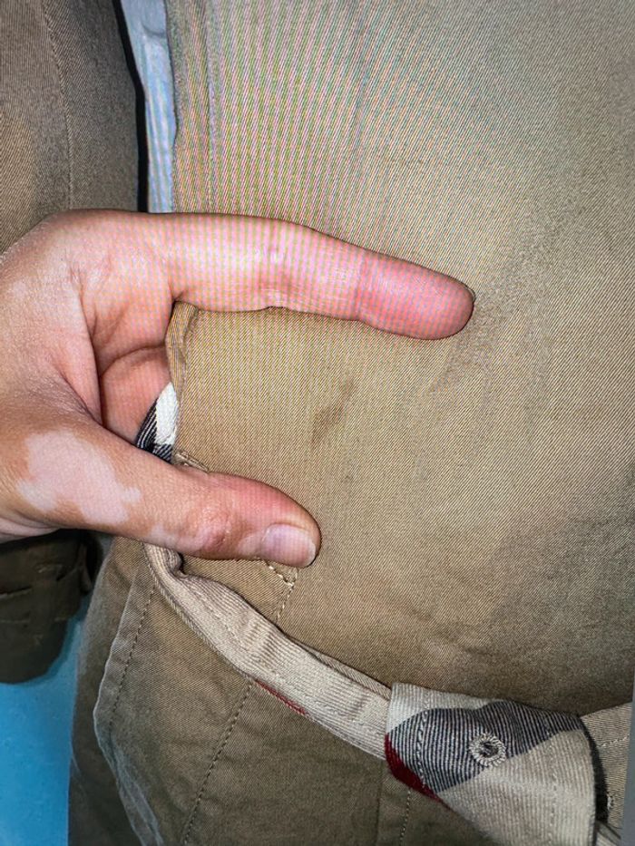 Trench burberry  14 ans (peut aussi convenir à un 34, petit 36) Valeur 900 euros - photo numéro 12