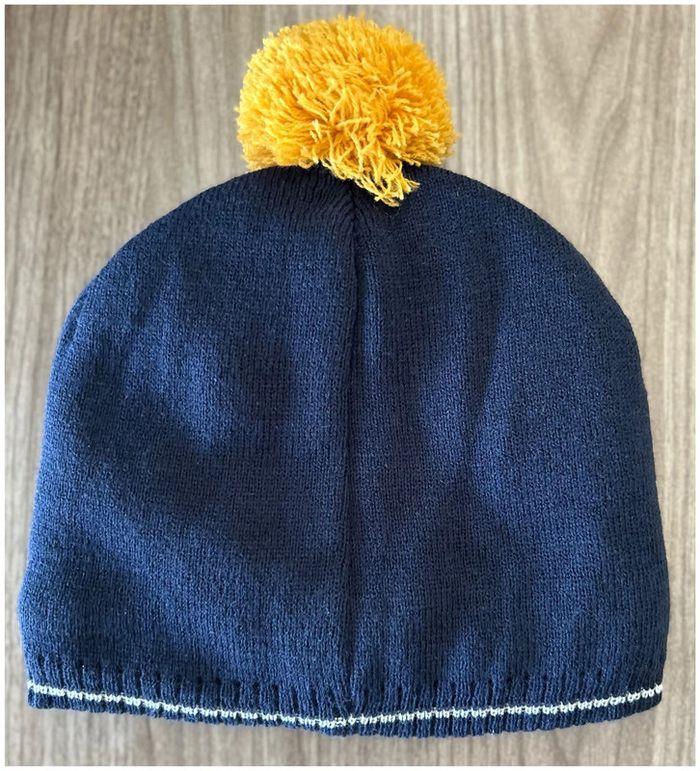 Bonnet fourré pour enfant - taille 10-14 ans - neuf sans étiquette (jamais porté) - photo numéro 2