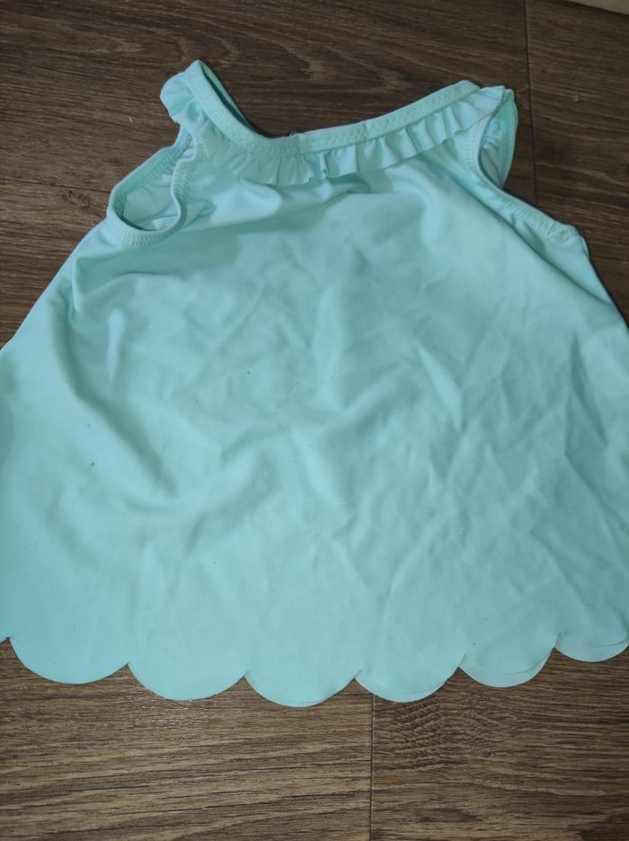 Maillot de bain 86 cm - photo numéro 9