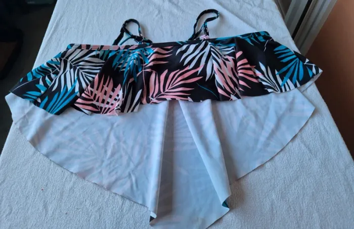 Haut de maillot de bain - photo numéro 2