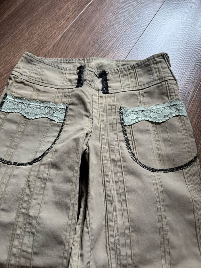 Pantalon kaki 8 ans - photo numéro 2