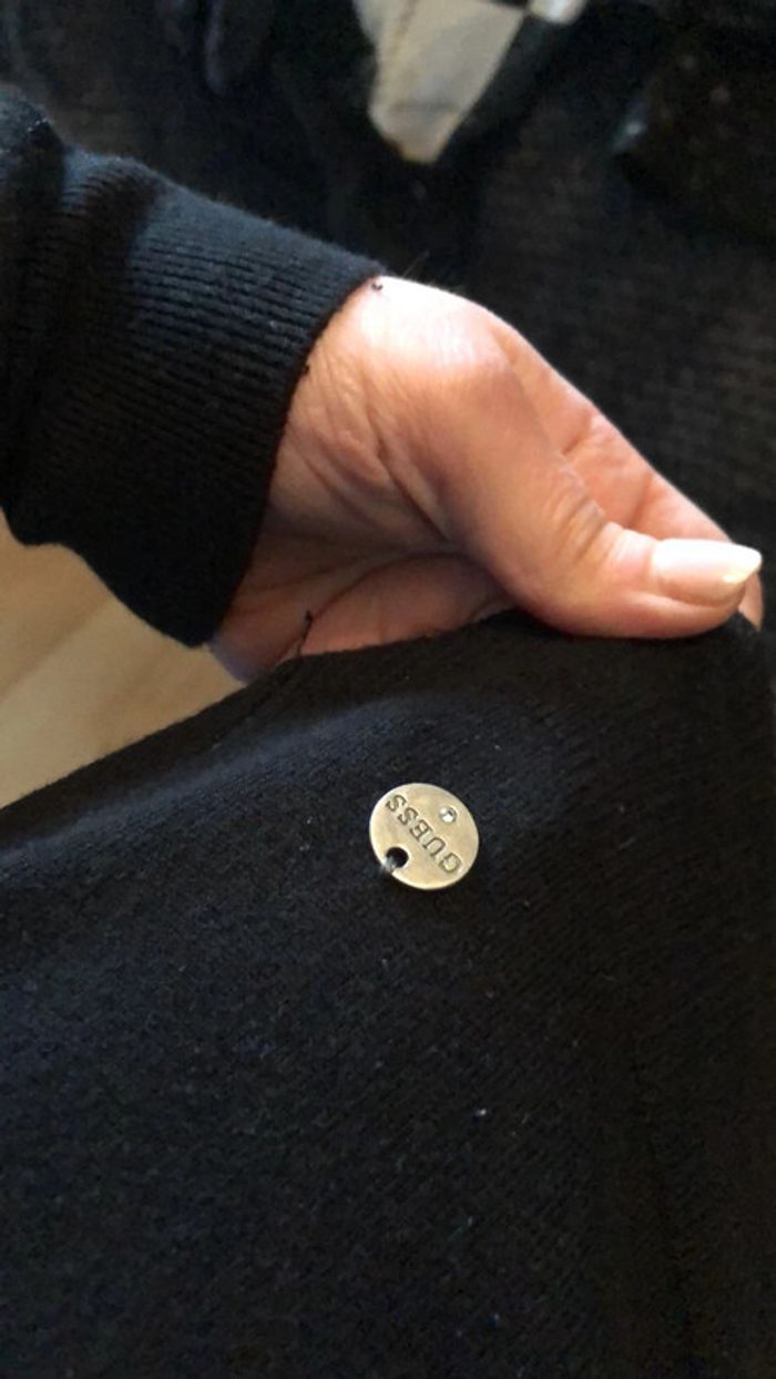 Pull guess - photo numéro 3