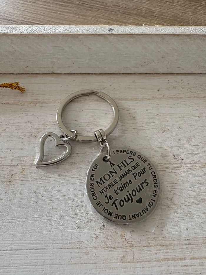 Porte cles pour fils - photo numéro 2