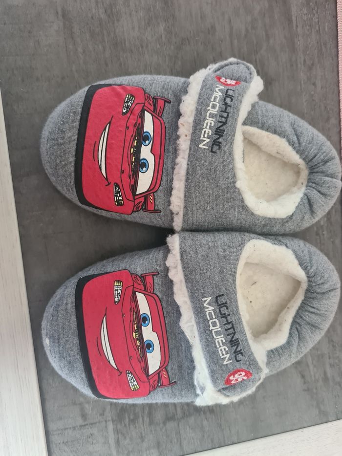 Chaussons cars taille 30
