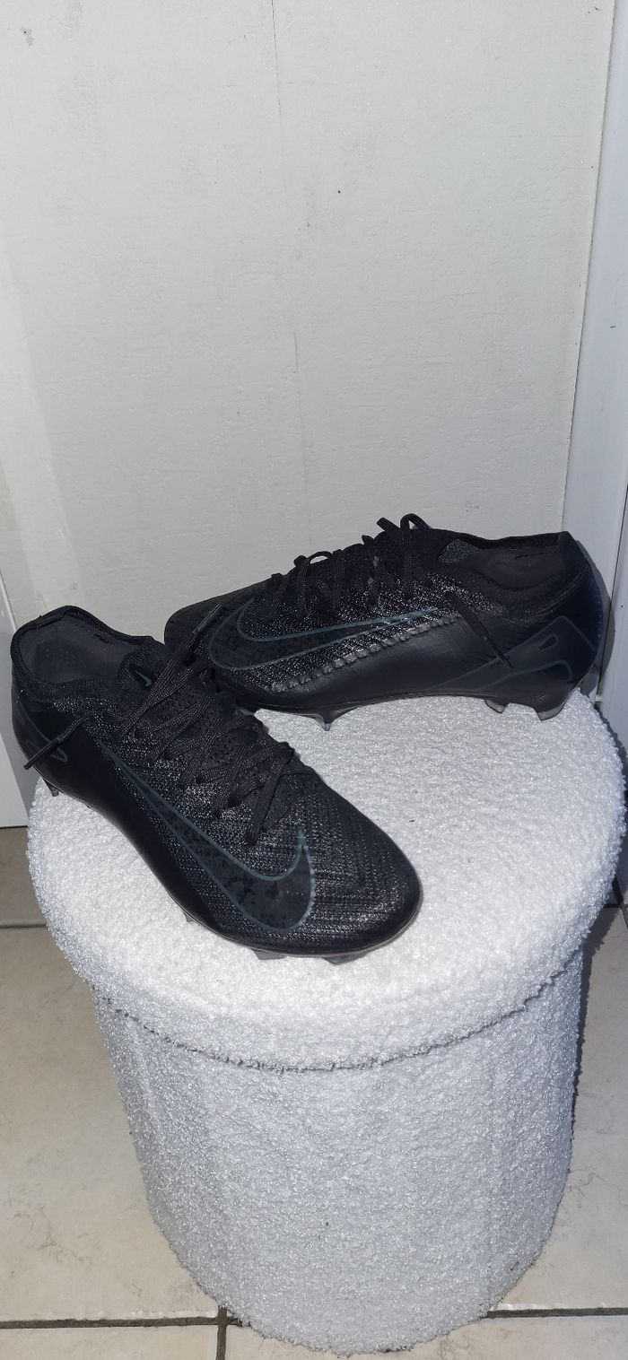 Chaussures de football - photo numéro 2