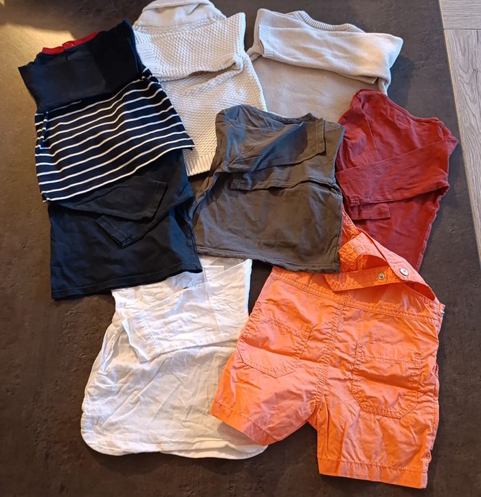 Lot de 15 vêtements en taille 12 mois - photo numéro 6