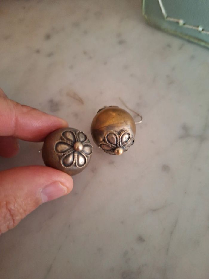 Boucles d'oreilles en métal vieilli - photo numéro 7