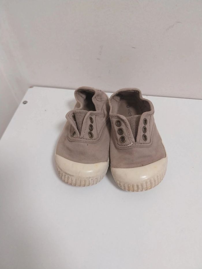Chaussure à lacet bébé fille 22 victoria