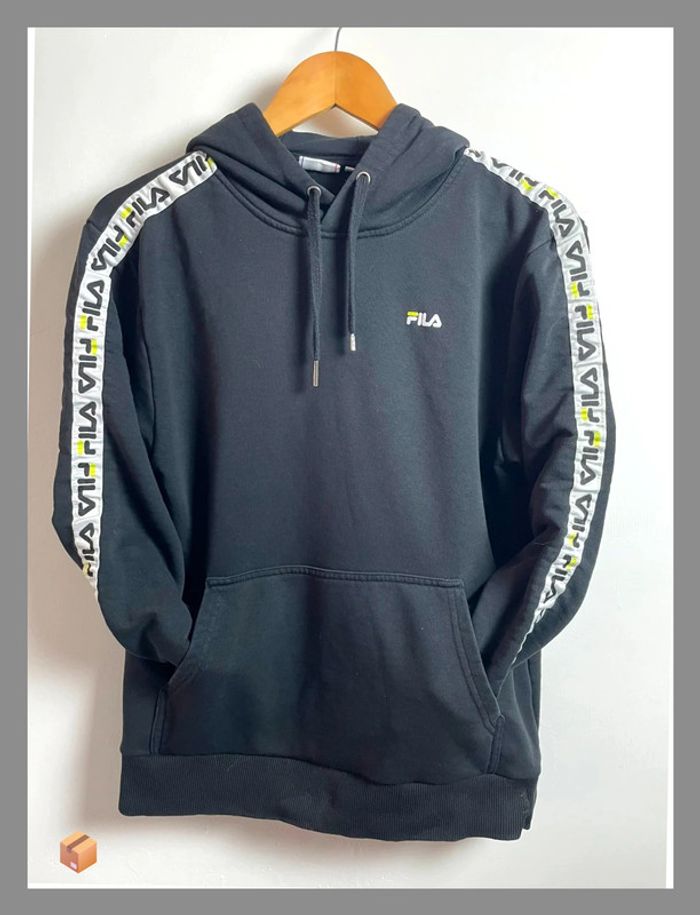 👕 Sweat-shirt Fila homme – Taille M – Noir – Broderies manches