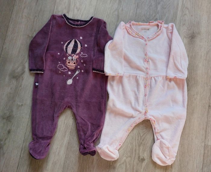 Lot 2 pyjamas chauds velours hiver 6M