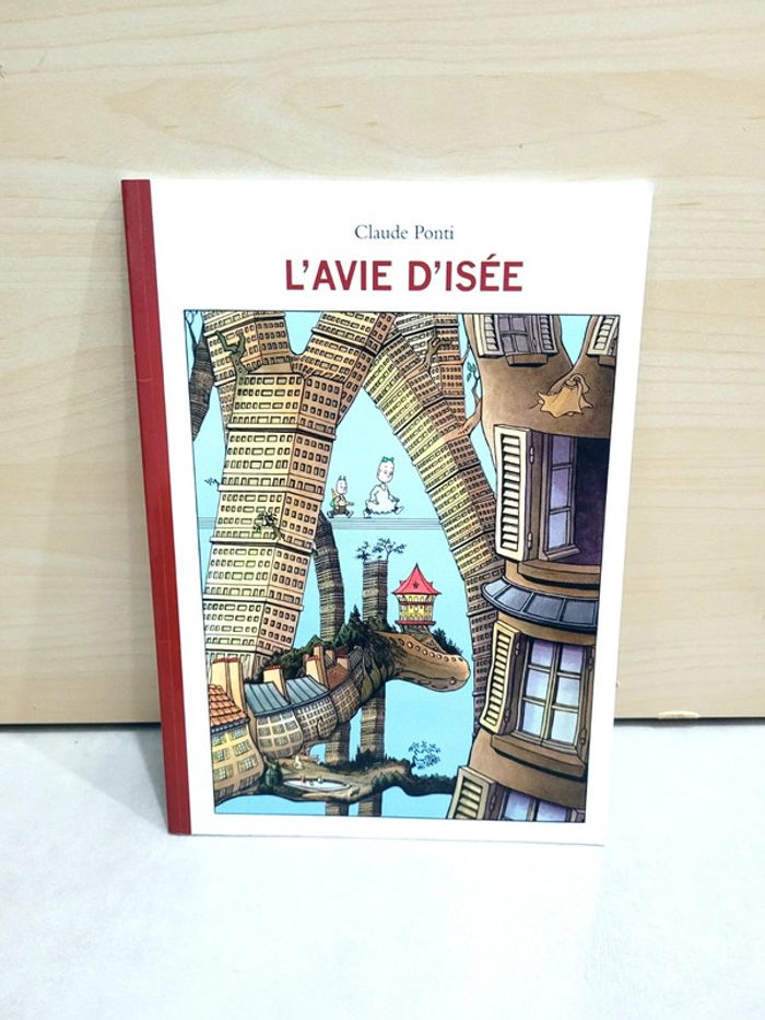 🌺 Livre (école des loisirs) : L'avie d'isée