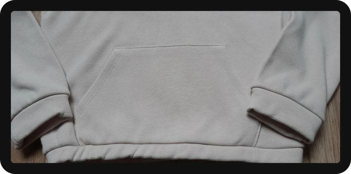 Pull sweat à capuche tout doux okaidi 10 ans en excellent état - photo numéro 4