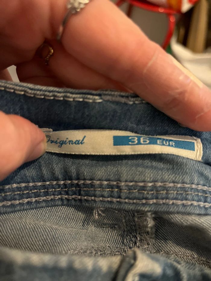 Mini short en jean - photo numéro 4