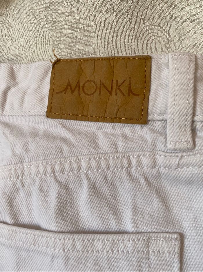 Trop beau jeans blanc taille haute 34 Monki - photo numéro 2