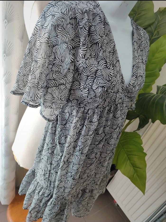 Petite robe légère - photo numéro 2