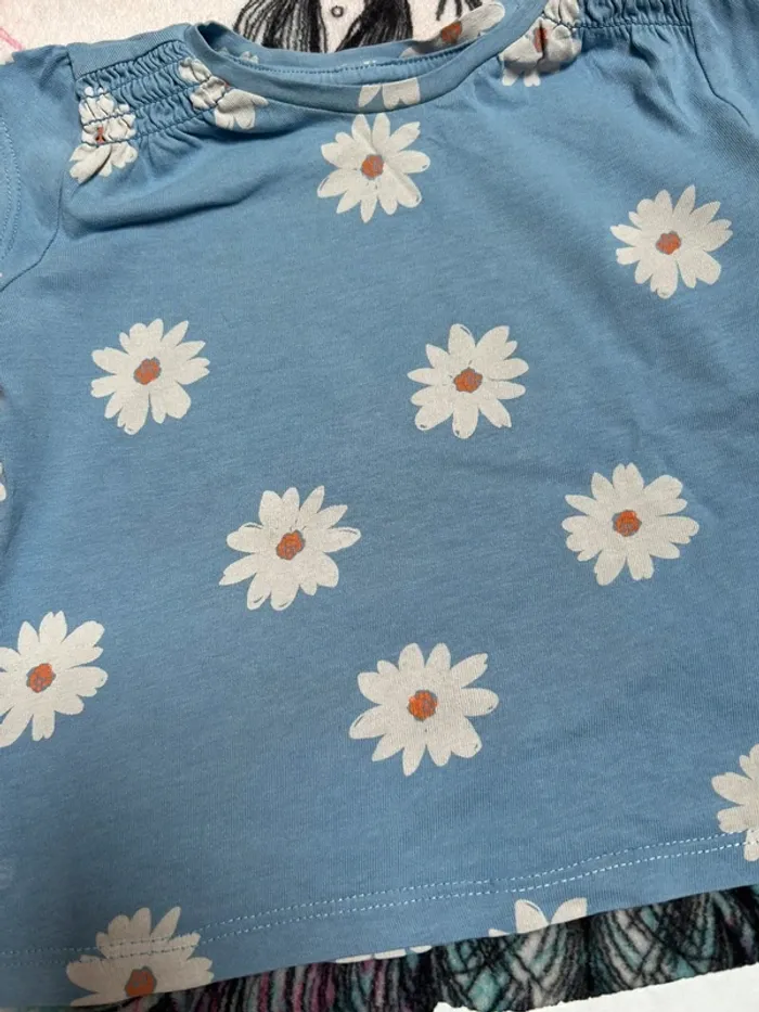 T-shirt fleur - photo numéro 2