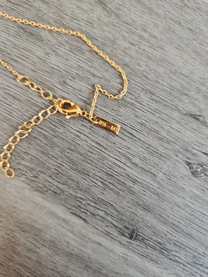 Collier et pendentif Mya-Bay - photo numéro 3