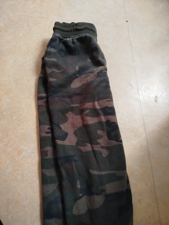 Survêt militaire - photo numéro 3