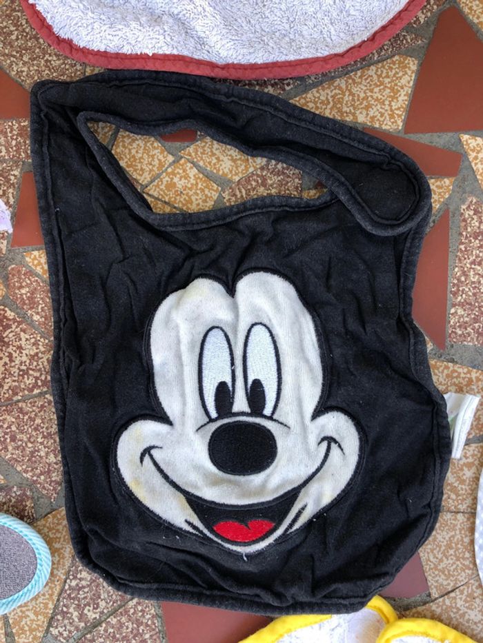 Lot de bavoirs - photo numéro 5