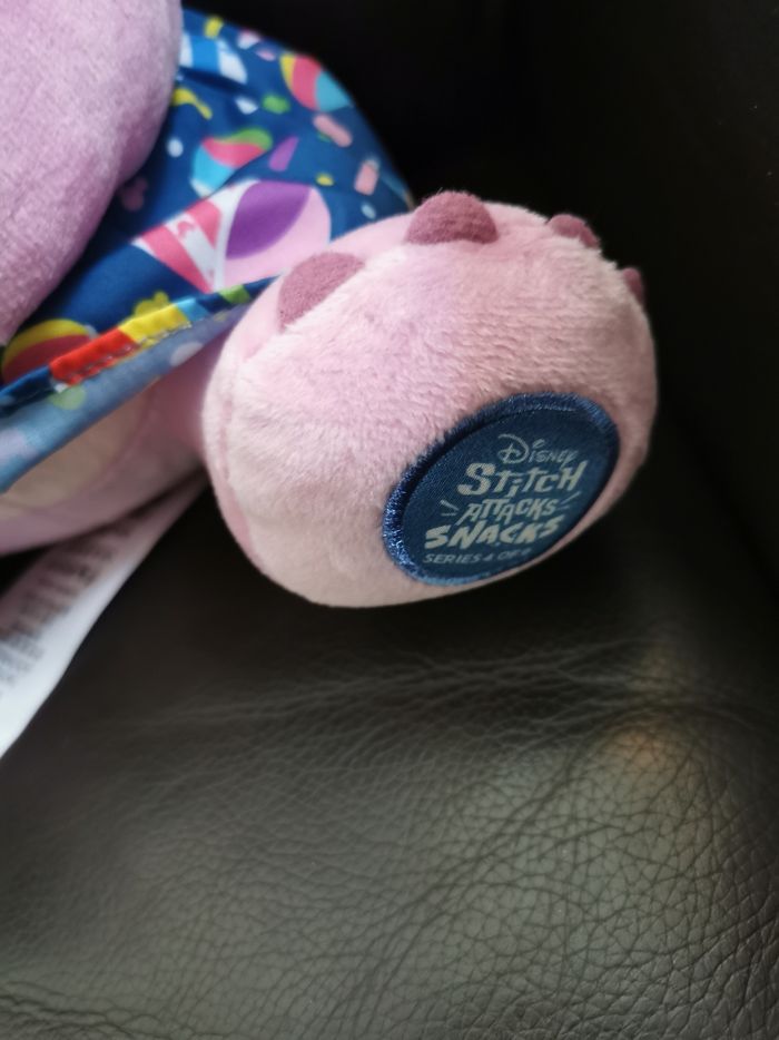 Peluches Stitch et Angel edition limitée - photo numéro 5