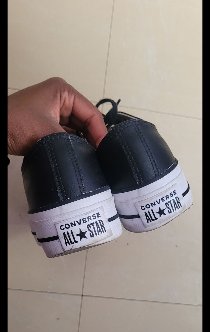 Converses basses platforme cuir noir - photo numéro 8