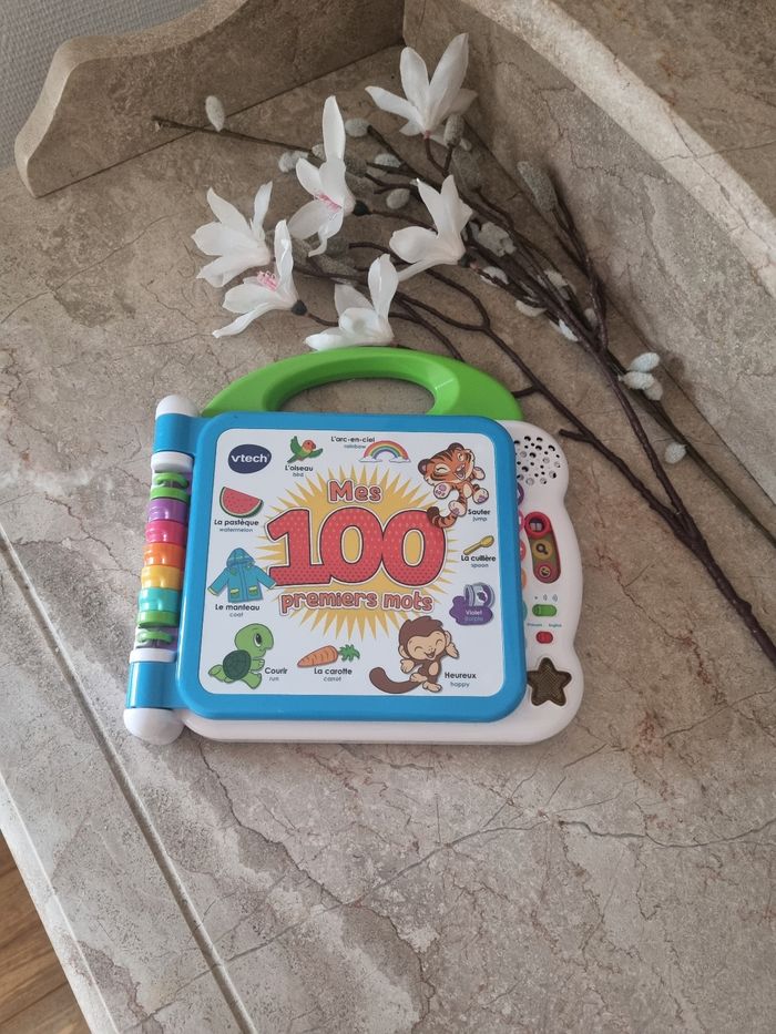 Jeu éducatif "Mes premiers mots"