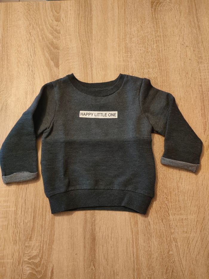 Lot de sweats - photo numéro 3