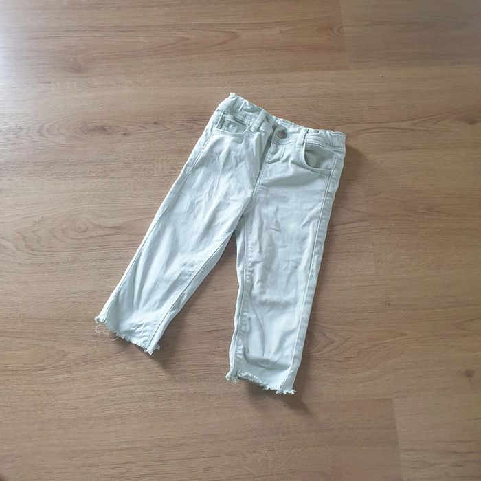 🩷 Pantacourt Skinny 4 ans Kiabi #emyfleury_4ansfille - photo numéro 2