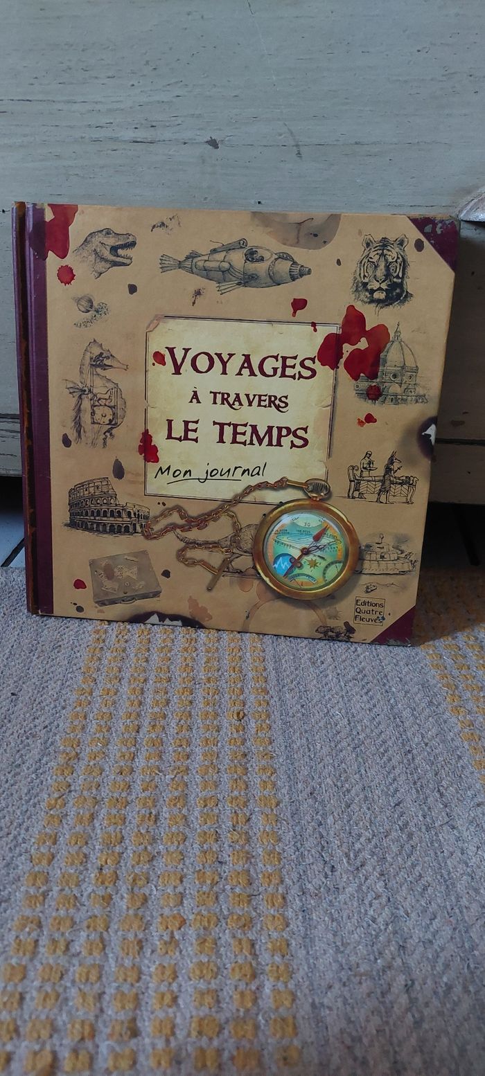 Livre Voyages à travers le
temps - Le journal de Robinson
Hermes