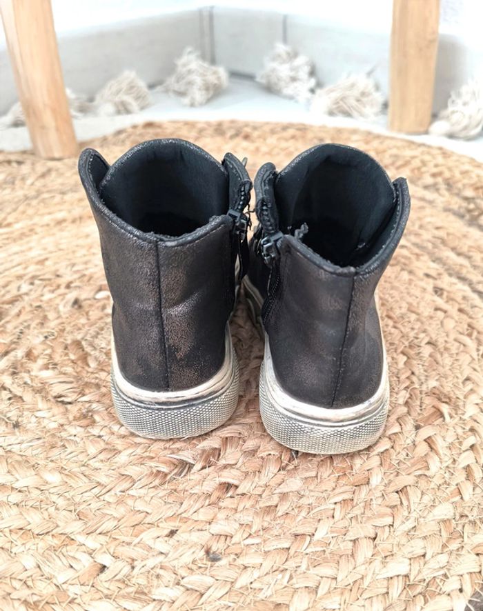 Lot bottines mixtes T.25 - photo numéro 7