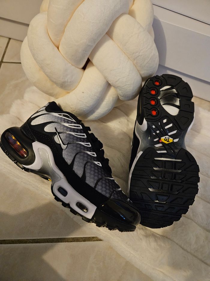 Tn enfants taille 29-30 neuves - photo numéro 2