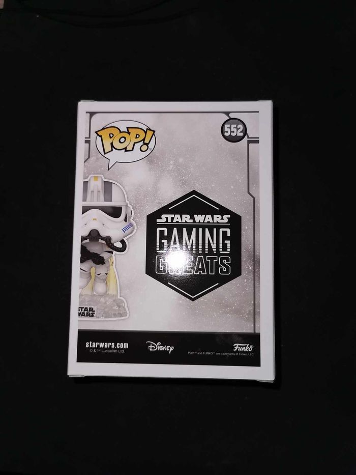 Figurine Funko Pop / Imperial Rocket Trooper N°552 / Star Wars / Spécial édition - photo numéro 3