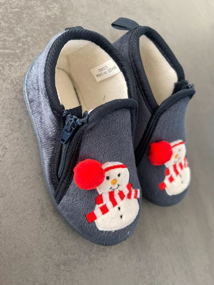 Pantoufles Bonhomme de neige taille 23 - photo numéro 2