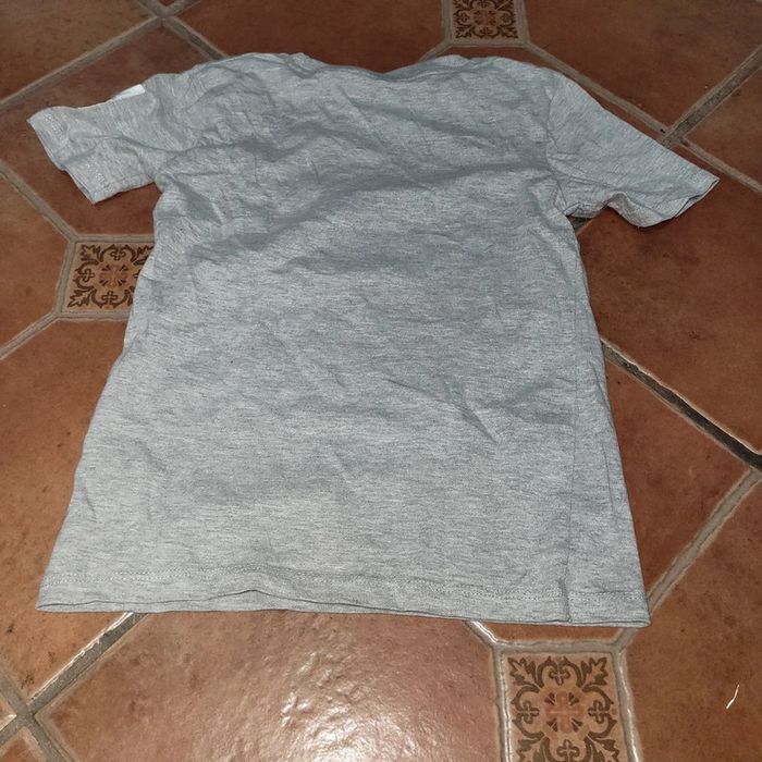 Tee-shirt 7/8 ans - photo numéro 2