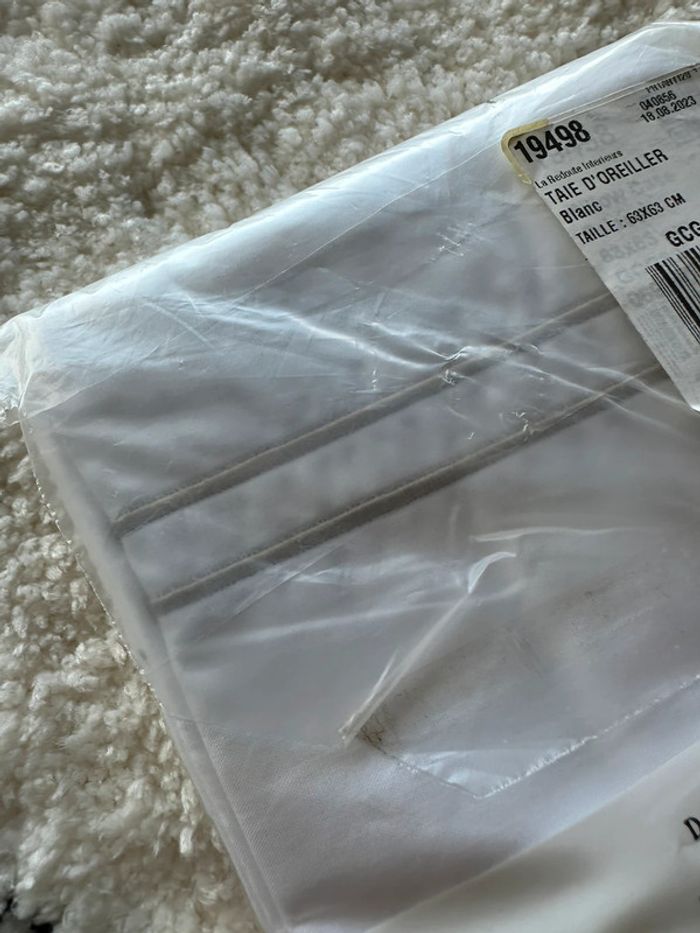 Taie d’oreiller blanche la redoute taille 63x63 cm - photo numéro 3