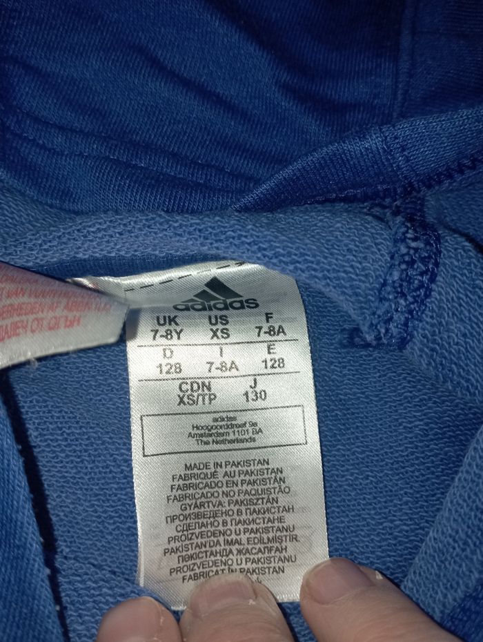 Sweat a capuche - photo numéro 6