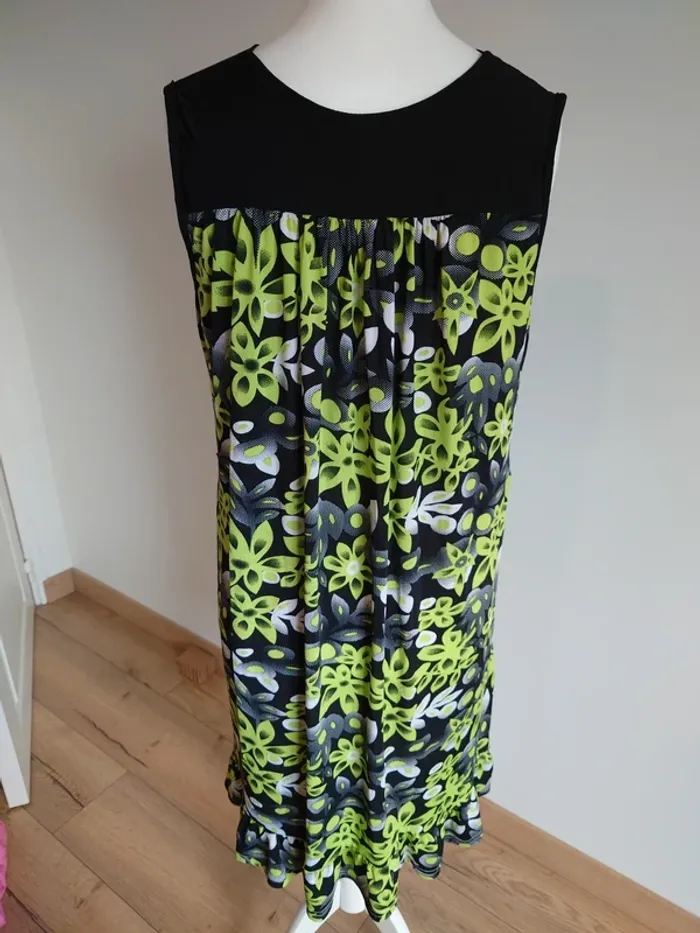 Robe XL - photo numéro 3