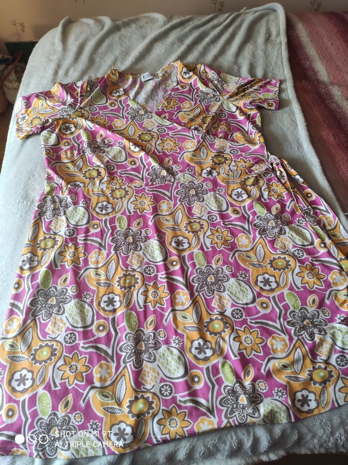 Robe manche courte femme taille 54/56 - photo numéro 2