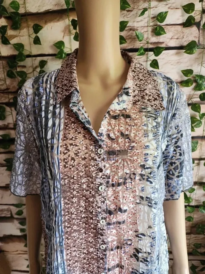 🌸Blouse/Chemisette Christine Laure Taille 44/46🌸 - photo numéro 3