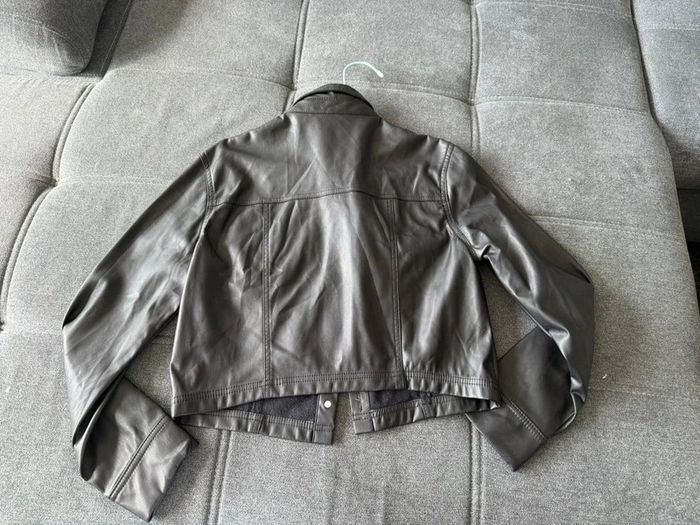 Veste en similicuir noir - photo numéro 3